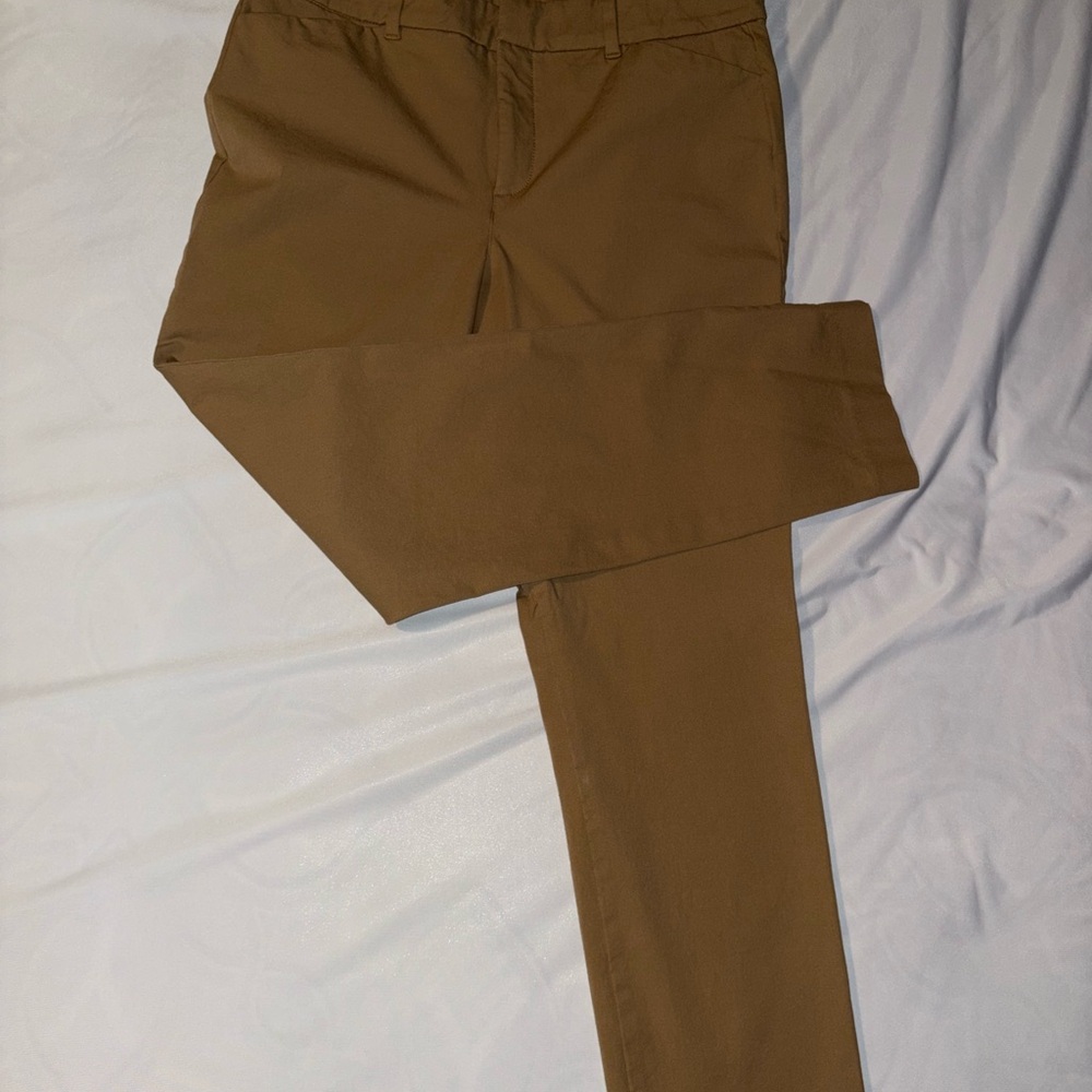 Old Navy Pixie Skinny